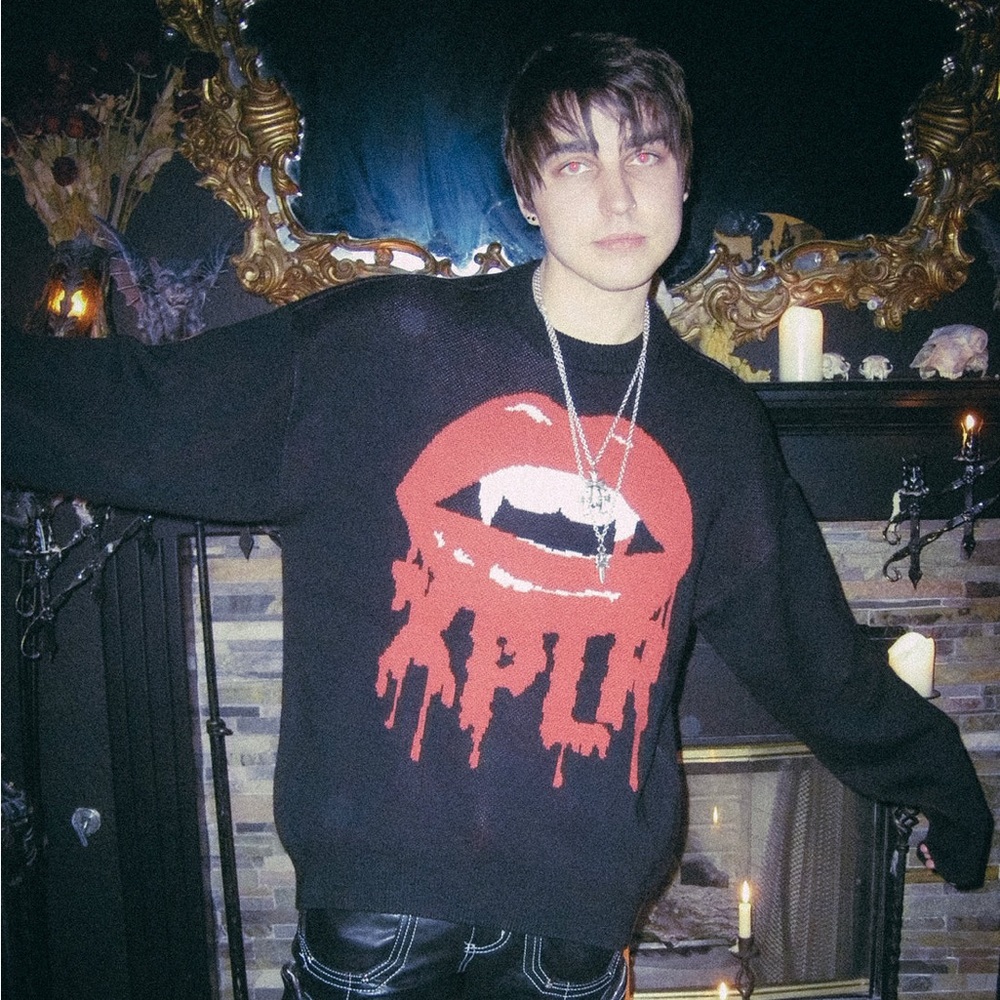 DO NOT BUY !! IN SEARCH FOR !! Xplr fang sweater or always tired hoodie